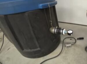 how to use blown in insulation / how to use blown insulation machine